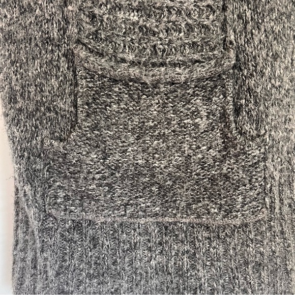 Free People Wool Blend Sweater Vest Button Front Hooded Wool Gray S - Picture 7 of 9